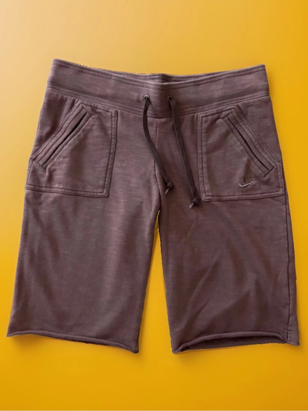 Nike Shorts Women's Size S (4) Sportswear Brown Athletic Bermuda Vintage Y2K